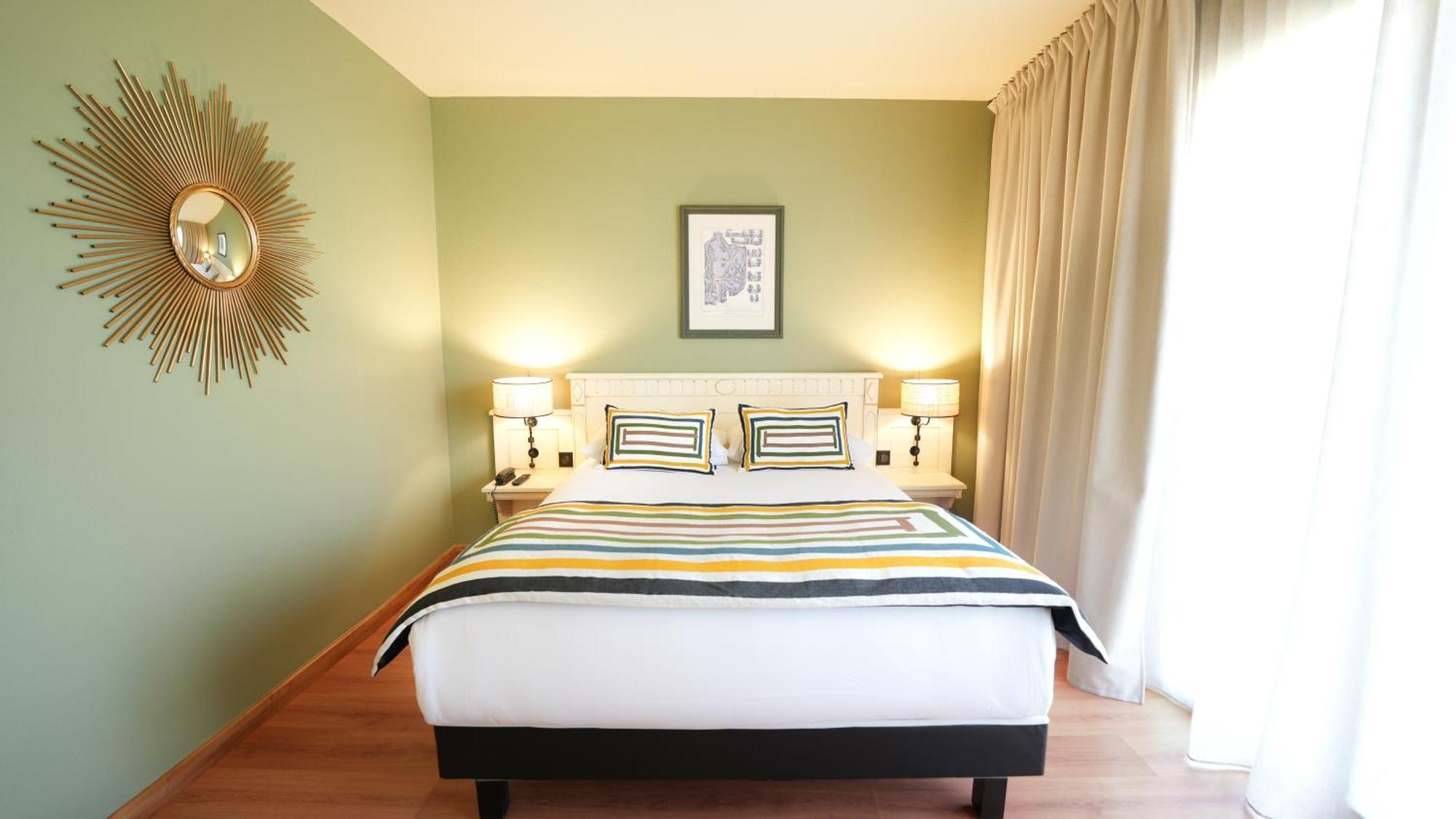 Hotel Mount Ventùri Rousset  Buitenkant foto